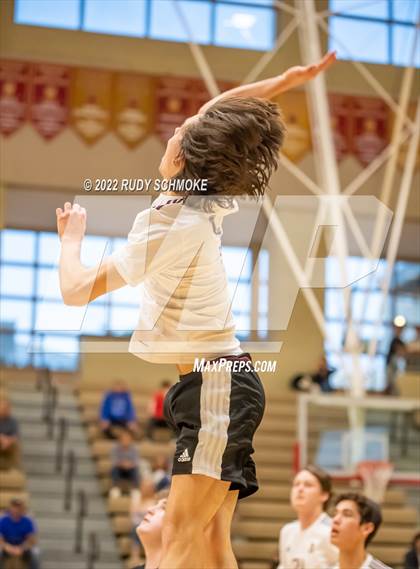 Thumbnail 3 in Bishop's vs. Francis Parker (CIF SDS D1 Championship) photogallery.