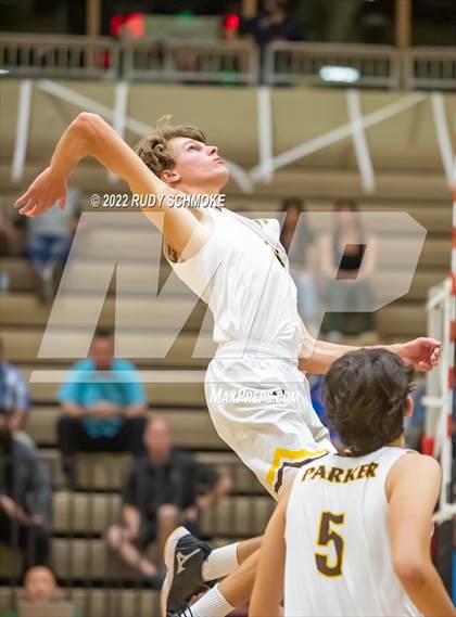 Thumbnail 1 in Bishop's vs. Francis Parker (CIF SDS D1 Championship) photogallery.