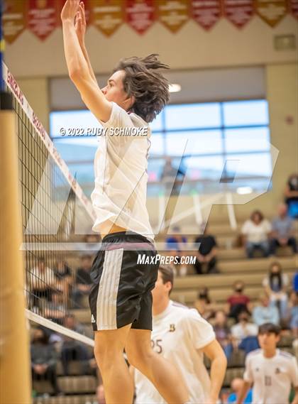 Thumbnail 1 in Bishop's vs. Francis Parker (CIF SDS D1 Championship) photogallery.