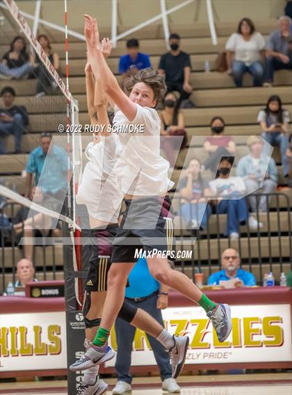 Thumbnail 2 in Bishop's vs. Francis Parker (CIF SDS D1 Championship) photogallery.