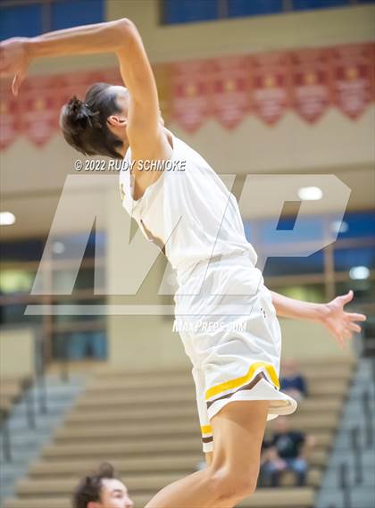 Thumbnail 1 in Bishop's vs. Francis Parker (CIF SDS D1 Championship) photogallery.