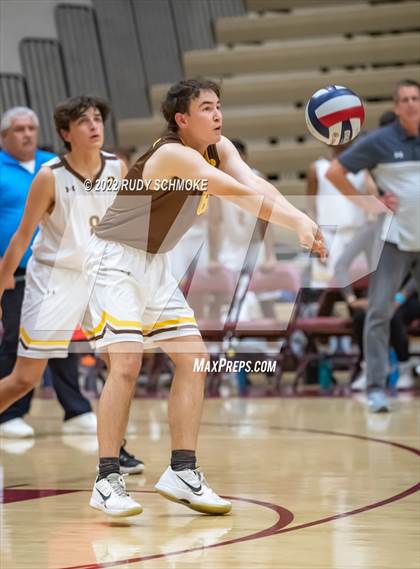 Thumbnail 3 in Bishop's vs. Francis Parker (CIF SDS D1 Championship) photogallery.