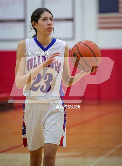 Thumbnail 3 in Eldorado vs. Las Cruces (Joe Armijo Basketball Classic) photogallery.
