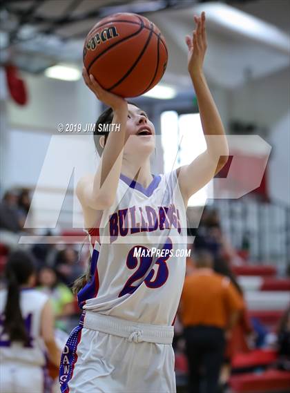 Thumbnail 3 in Eldorado vs. Las Cruces (Joe Armijo Basketball Classic) photogallery.