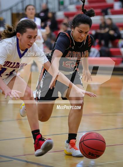Thumbnail 1 in Eldorado vs. Las Cruces (Joe Armijo Basketball Classic) photogallery.