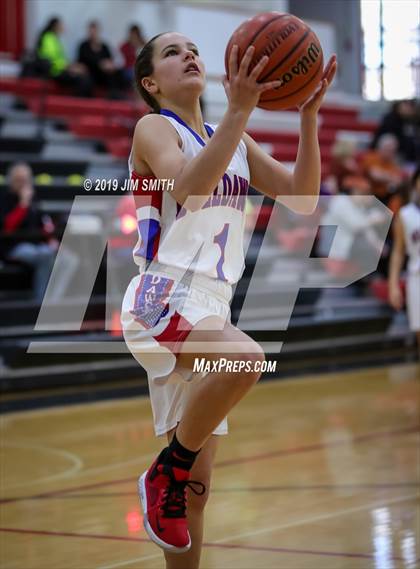 Thumbnail 3 in Eldorado vs. Las Cruces (Joe Armijo Basketball Classic) photogallery.