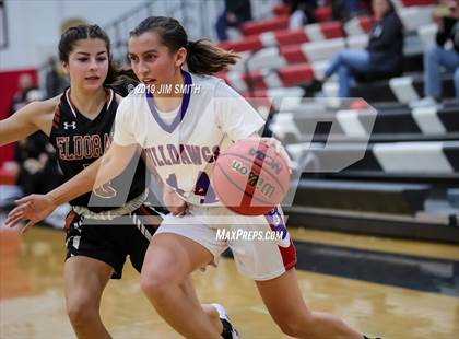 Thumbnail 1 in Eldorado vs. Las Cruces (Joe Armijo Basketball Classic) photogallery.