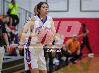 Thumbnail 2 in Eldorado vs. Las Cruces (Joe Armijo Basketball Classic) photogallery.