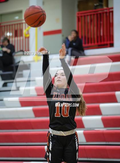 Thumbnail 3 in Eldorado vs. Las Cruces (Joe Armijo Basketball Classic) photogallery.
