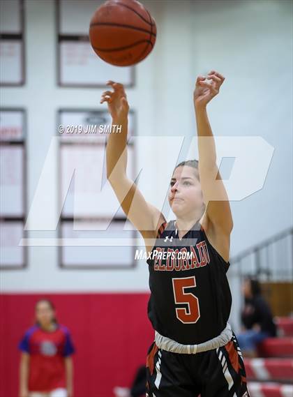 Thumbnail 3 in Eldorado vs. Las Cruces (Joe Armijo Basketball Classic) photogallery.