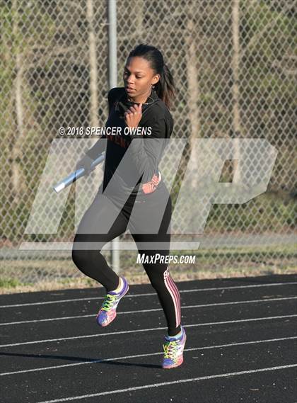 Thumbnail 2 in David W. Butler Home Meet photogallery.