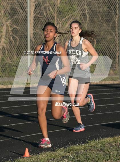 Thumbnail 2 in David W. Butler Home Meet photogallery.