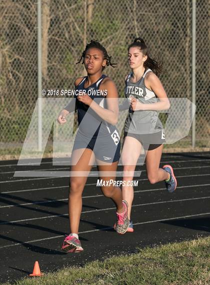 Thumbnail 1 in David W. Butler Home Meet photogallery.