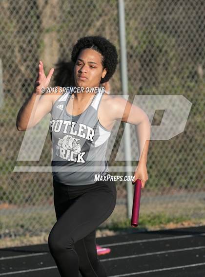 Thumbnail 3 in David W. Butler Home Meet photogallery.
