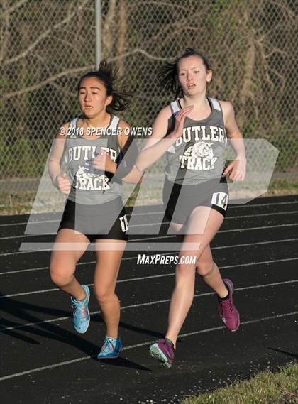 Thumbnail 3 in David W. Butler Home Meet photogallery.