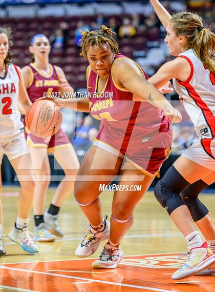 Thumbnail 2 in Sacred Heart Academy vs. St. Joseph (CIAC Class MM Final) photogallery.