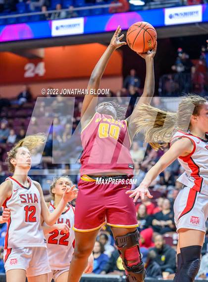 Thumbnail 1 in Sacred Heart Academy vs. St. Joseph (CIAC Class MM Final) photogallery.