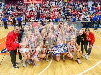 Thumbnail 2 in Sacred Heart Academy vs. St. Joseph (CIAC Class MM Final) photogallery.