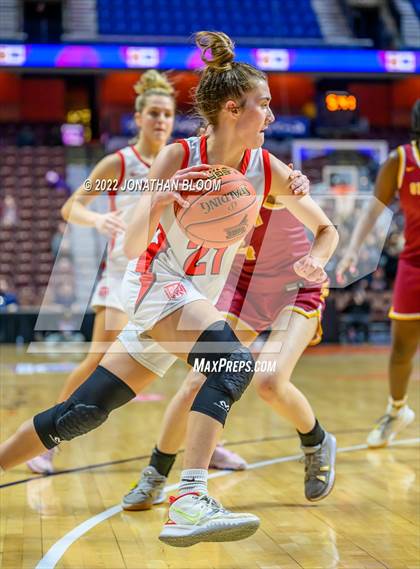 Thumbnail 3 in Sacred Heart Academy vs. St. Joseph (CIAC Class MM Final) photogallery.