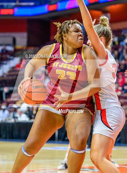 Thumbnail 2 in Sacred Heart Academy vs. St. Joseph (CIAC Class MM Final) photogallery.