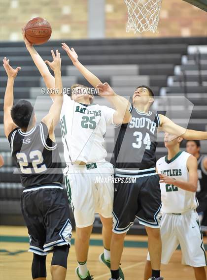 Thumbnail 1 in JV: United South @ Reagan [Ronald] photogallery.