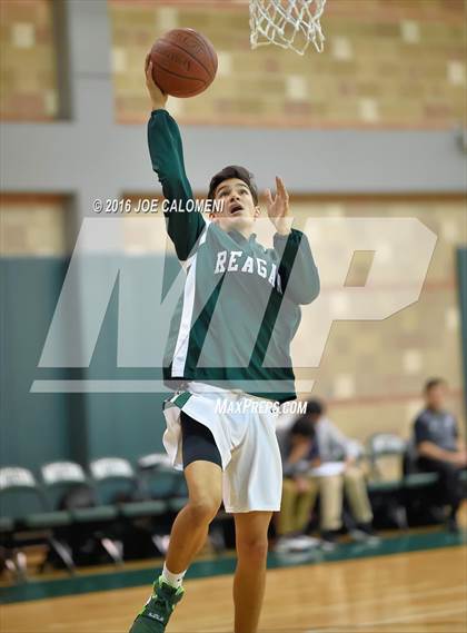Thumbnail 1 in JV: United South @ Reagan [Ronald] photogallery.