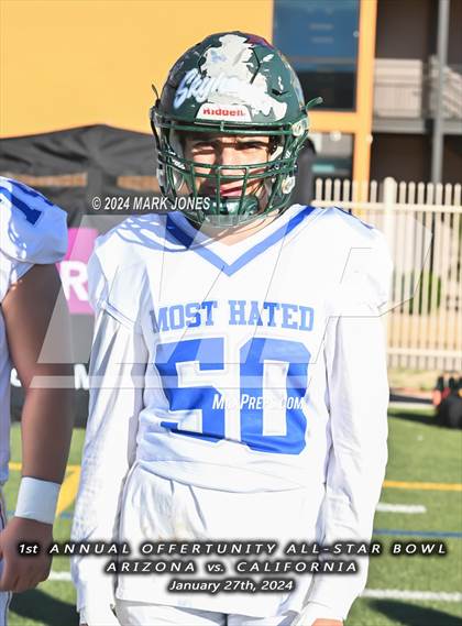 Thumbnail 2 in 1st  Annual Offertunity All-Star Bowl (Arizona vs. California) photogallery.