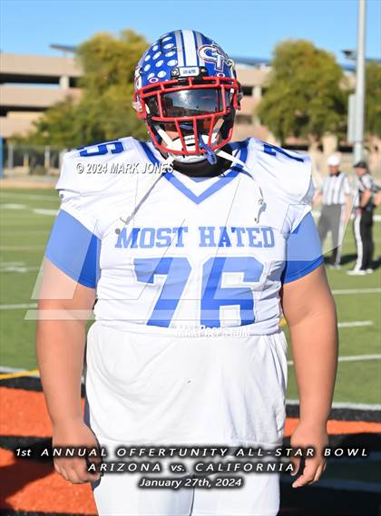 Thumbnail 2 in 1st  Annual Offertunity All-Star Bowl (Arizona vs. California) photogallery.