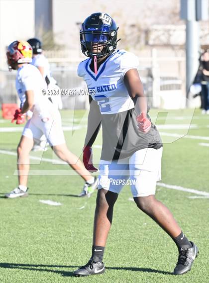 Thumbnail 2 in 1st  Annual Offertunity All-Star Bowl (Arizona vs. California) photogallery.