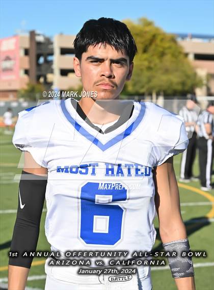 Thumbnail 2 in 1st  Annual Offertunity All-Star Bowl (Arizona vs. California) photogallery.