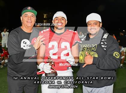 Thumbnail 2 in 1st  Annual Offertunity All-Star Bowl (Arizona vs. California) photogallery.