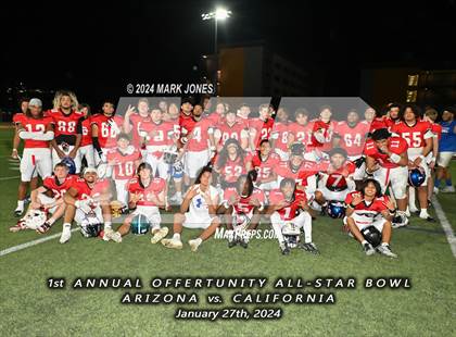 Thumbnail 2 in 1st  Annual Offertunity All-Star Bowl (Arizona vs. California) photogallery.