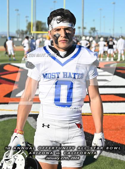 Thumbnail 2 in 1st  Annual Offertunity All-Star Bowl (Arizona vs. California) photogallery.