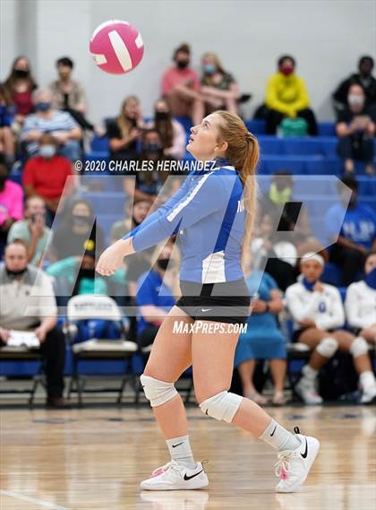 Thumbnail 3 in Royal @ Navasota photogallery.