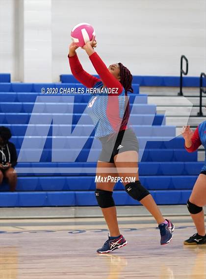 Thumbnail 2 in Royal @ Navasota photogallery.