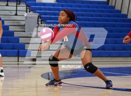 Thumbnail 1 in Royal @ Navasota photogallery.
