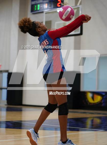 Thumbnail 3 in Royal @ Navasota photogallery.