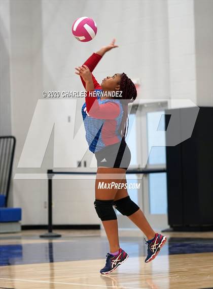Thumbnail 1 in Royal @ Navasota photogallery.