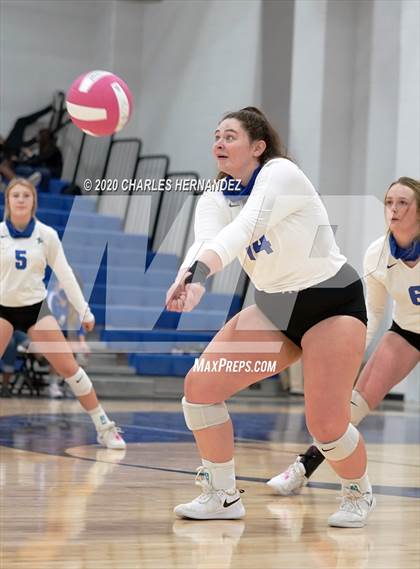 Thumbnail 2 in Royal @ Navasota photogallery.