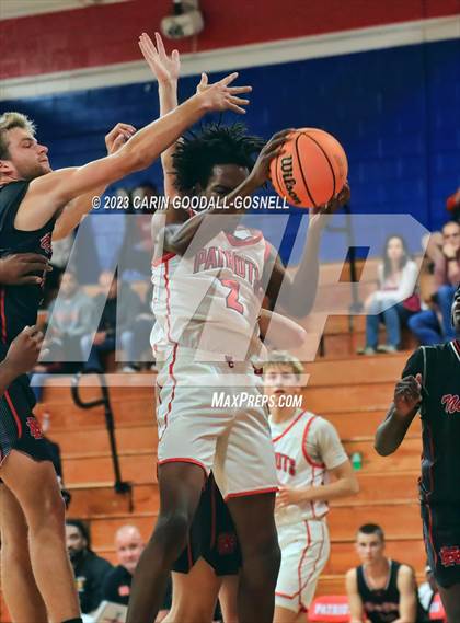 Thumbnail 3 in New Bern @ West Carteret photogallery.