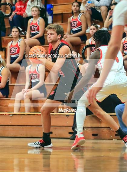 Thumbnail 3 in New Bern @ West Carteret photogallery.