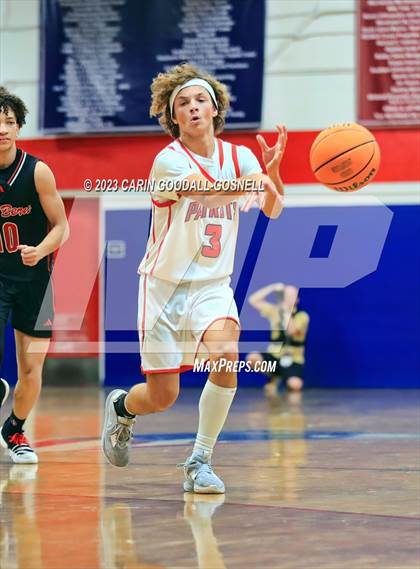 Thumbnail 2 in New Bern @ West Carteret photogallery.