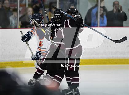 Thumbnail 3 in North Haven @ Lyman Hall photogallery.
