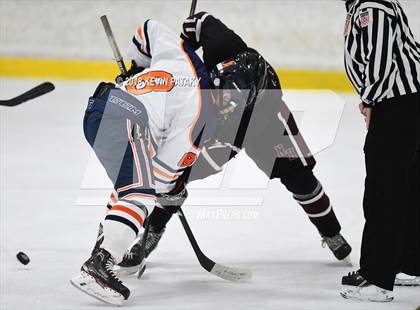 Thumbnail 3 in North Haven @ Lyman Hall photogallery.