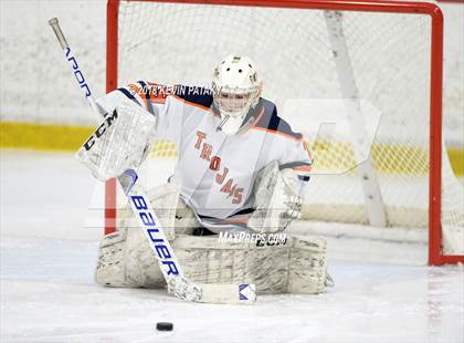 Thumbnail 3 in North Haven @ Lyman Hall photogallery.