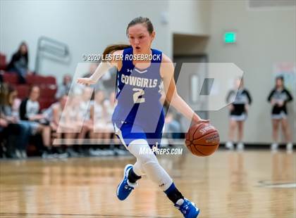 Thumbnail 1 in McMullen County vs. Moulton (1A Regional Quarter Finals) photogallery.