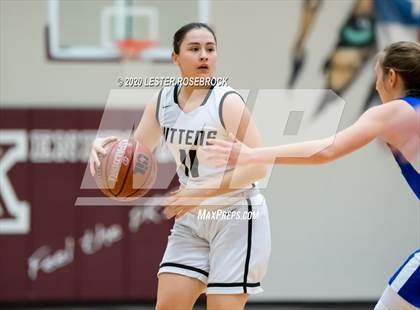 Thumbnail 3 in McMullen County vs. Moulton (1A Regional Quarter Finals) photogallery.