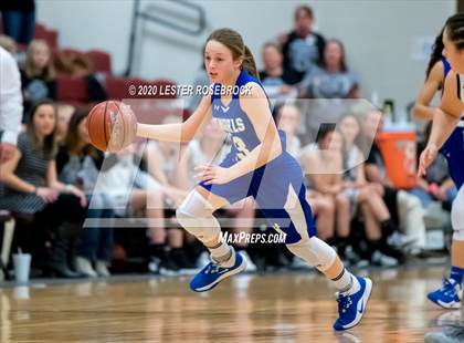 Thumbnail 1 in McMullen County vs. Moulton (1A Regional Quarter Finals) photogallery.
