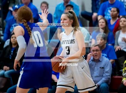 Thumbnail 2 in McMullen County vs. Moulton (1A Regional Quarter Finals) photogallery.