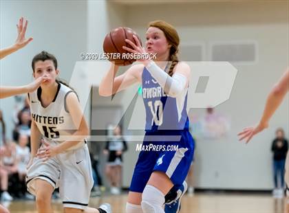 Thumbnail 1 in McMullen County vs. Moulton (1A Regional Quarter Finals) photogallery.